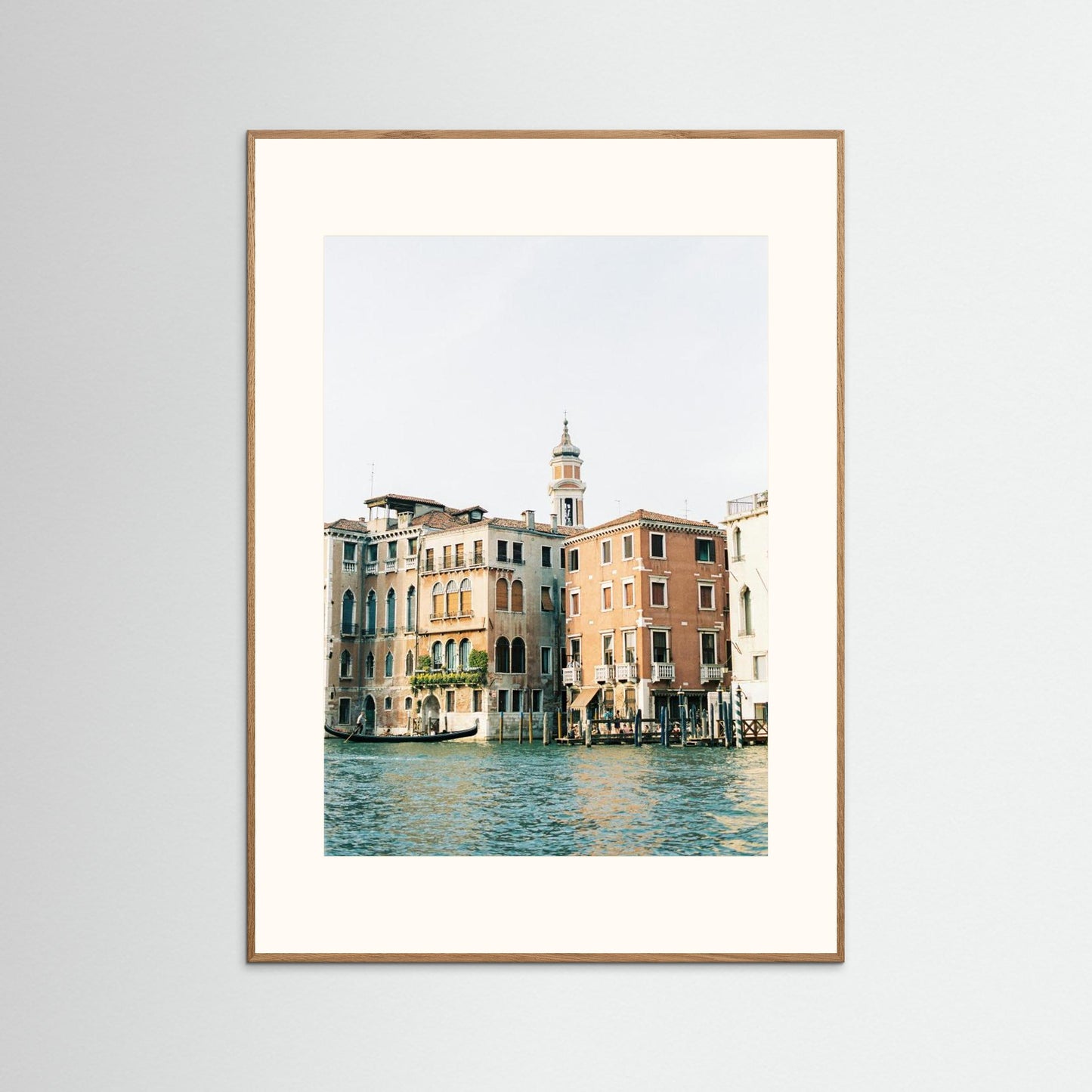Venice II by Raisa Zwart
