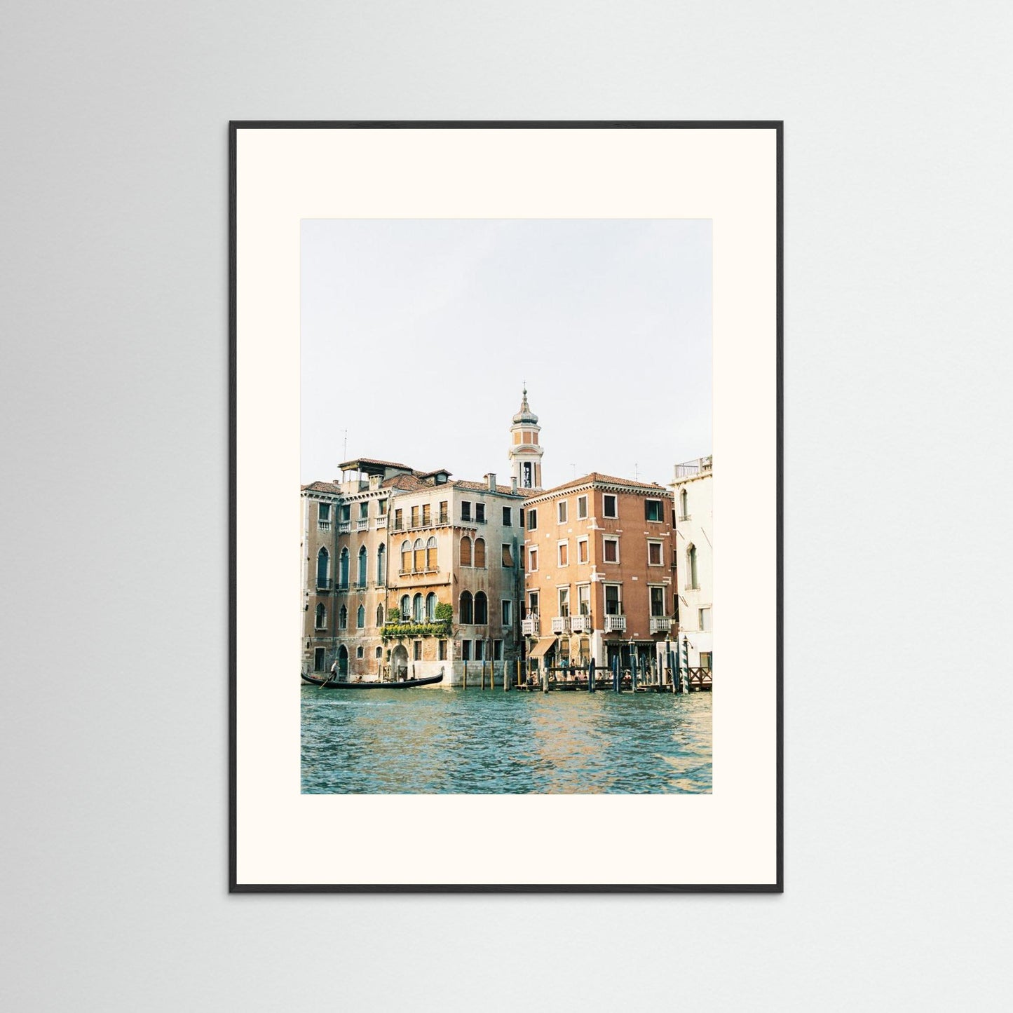 Venice II by Raisa Zwart