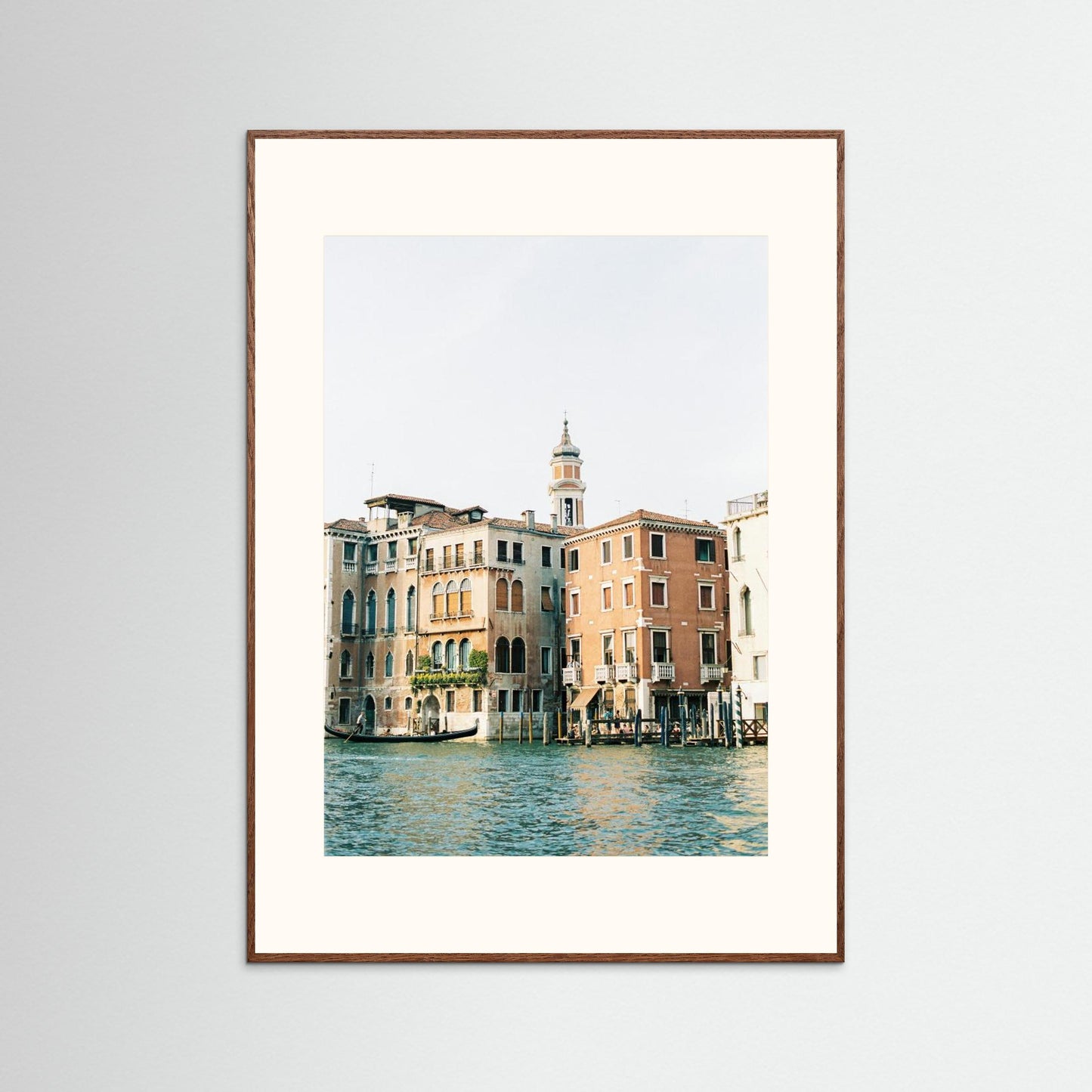 Venice II by Raisa Zwart